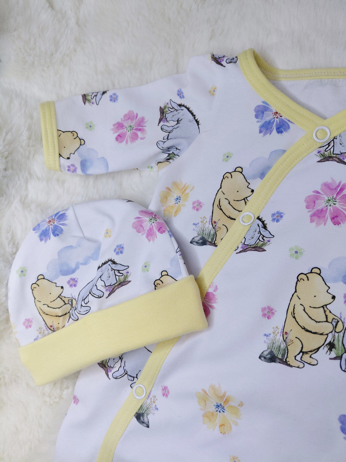 19-20inch 'Pooh & Friends' sleepsuit set