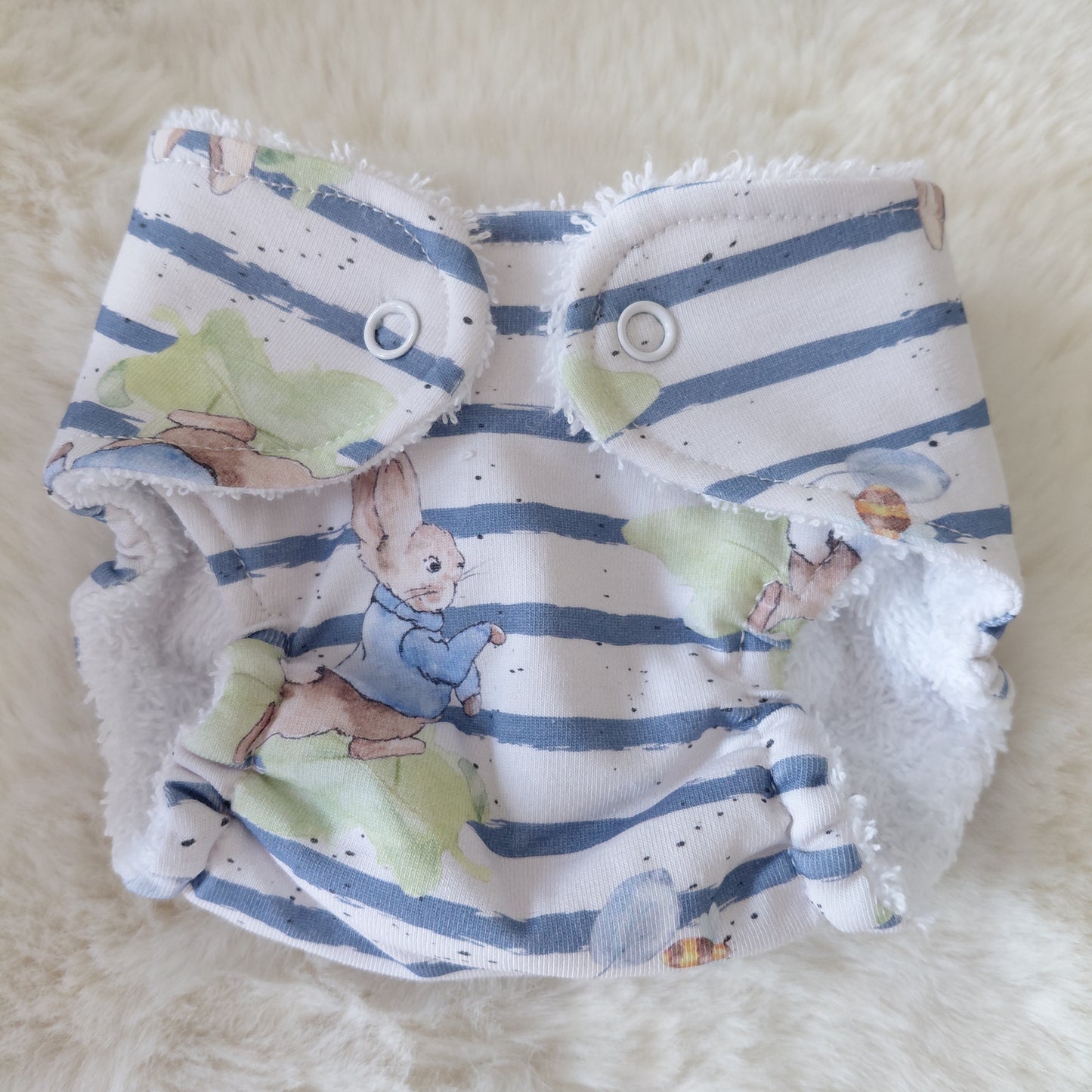 Luxury rabbit nappy - Medium 16-17inch
