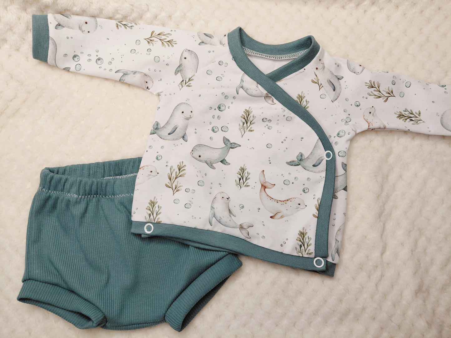 19-20inch Wrap top and shorts