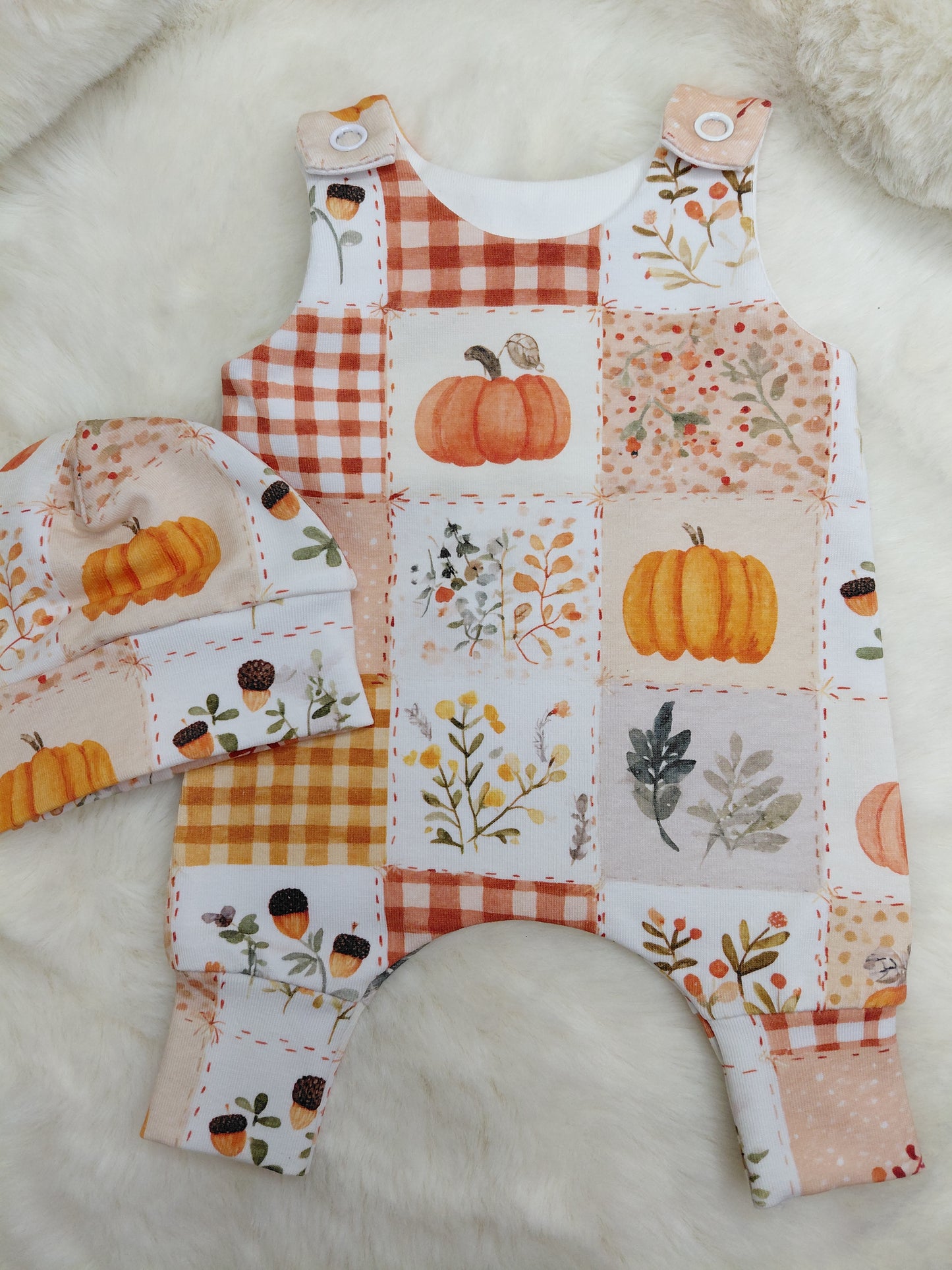 12-13inch hareem Romper & hat set