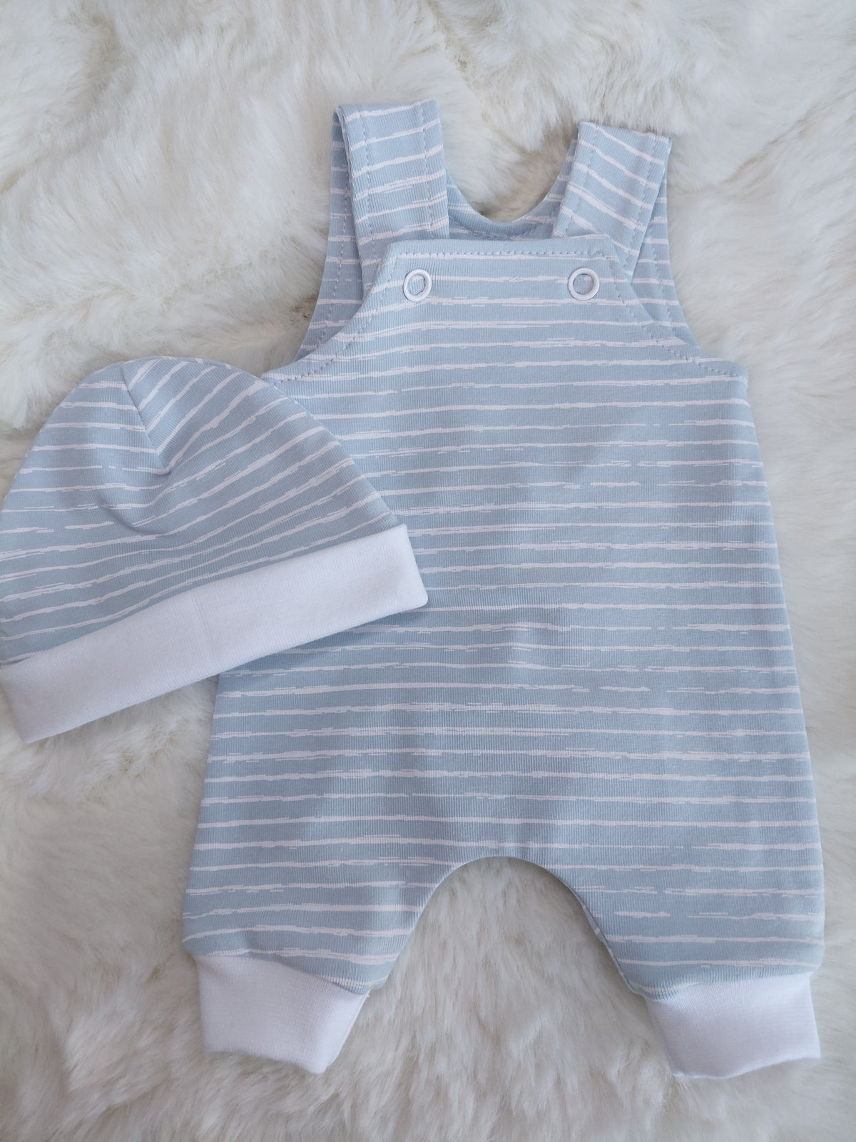 14-15inch Baby blue stripe Dungarees & Beanie