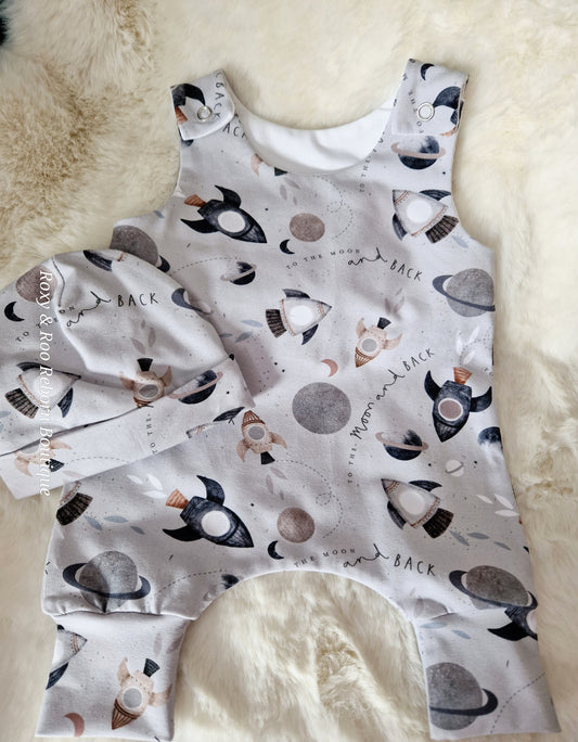 Preemie  Hareem Romper and hat