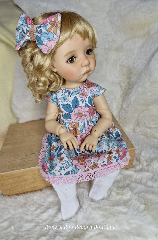 Meadow doll - 15inch Moppet