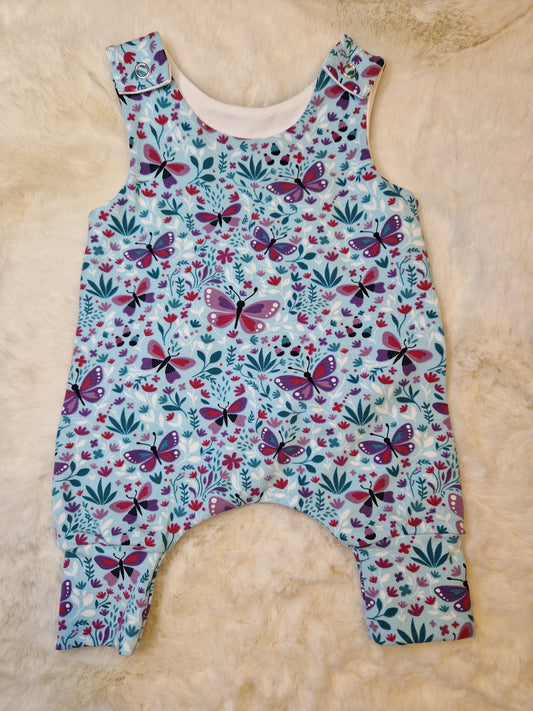 Preemie Butterflys hareem Romper and hat