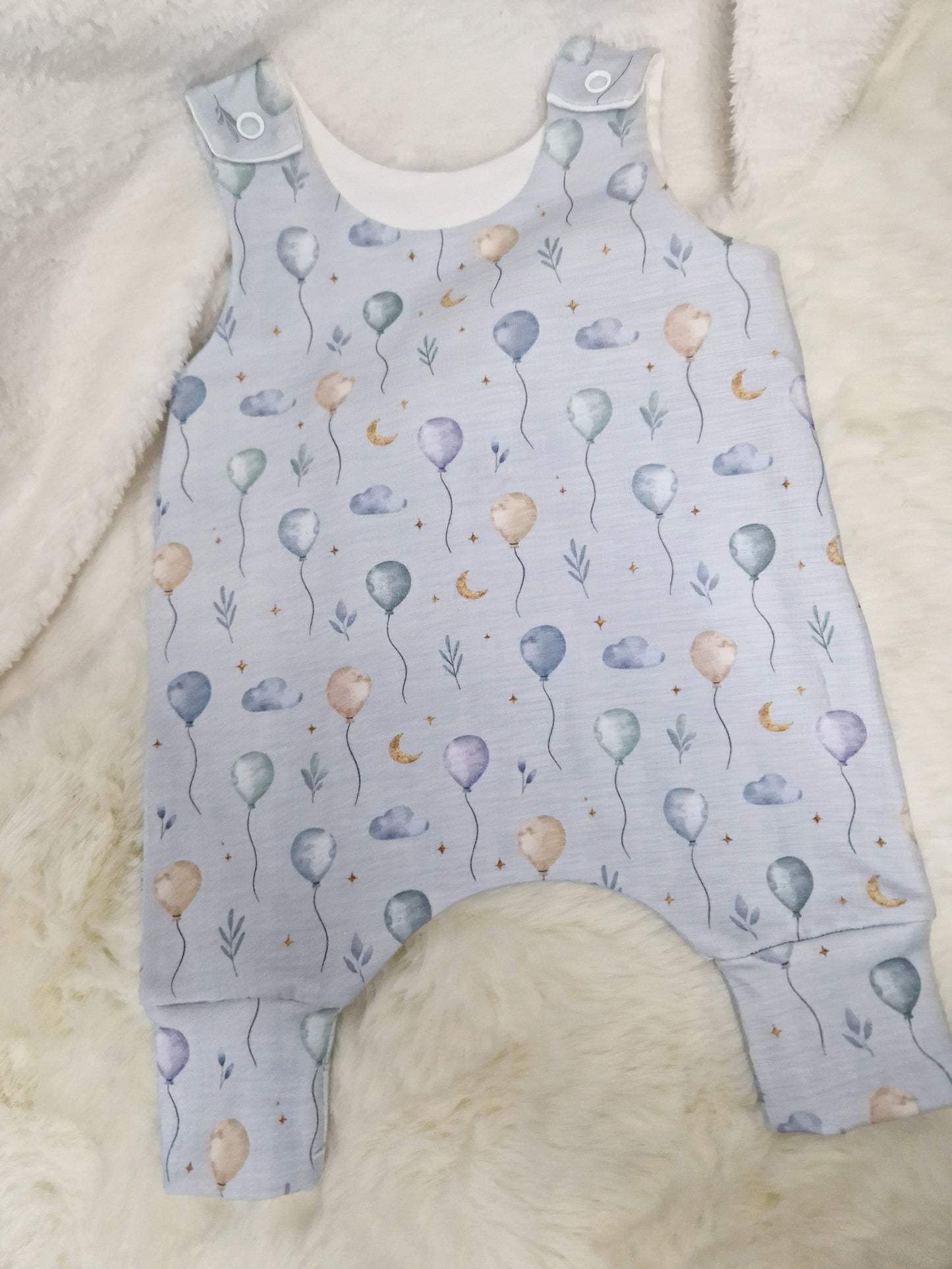 Preemie Blue balloons Hareem Romper