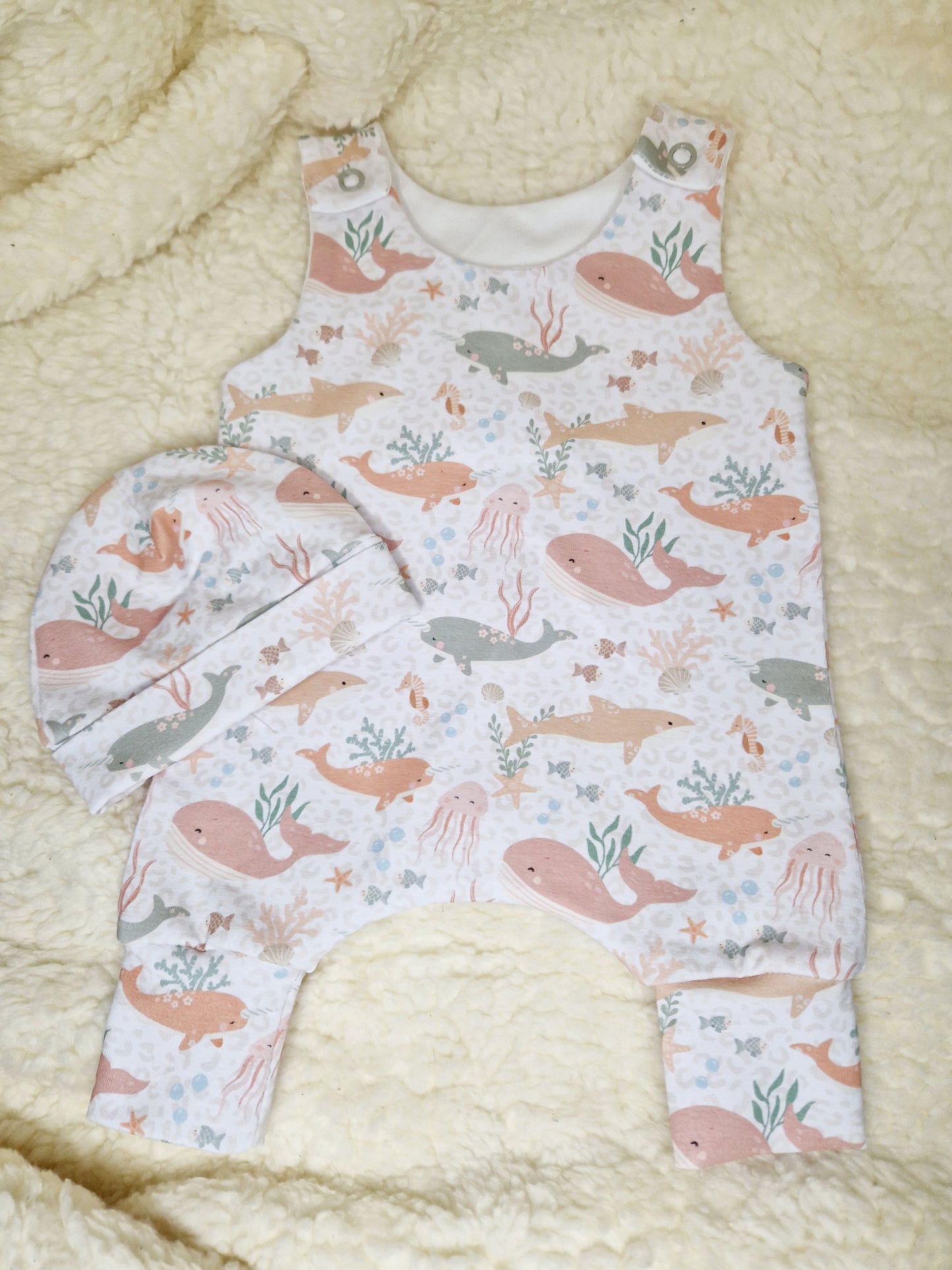 16-17 inch Hareem Romper & hat