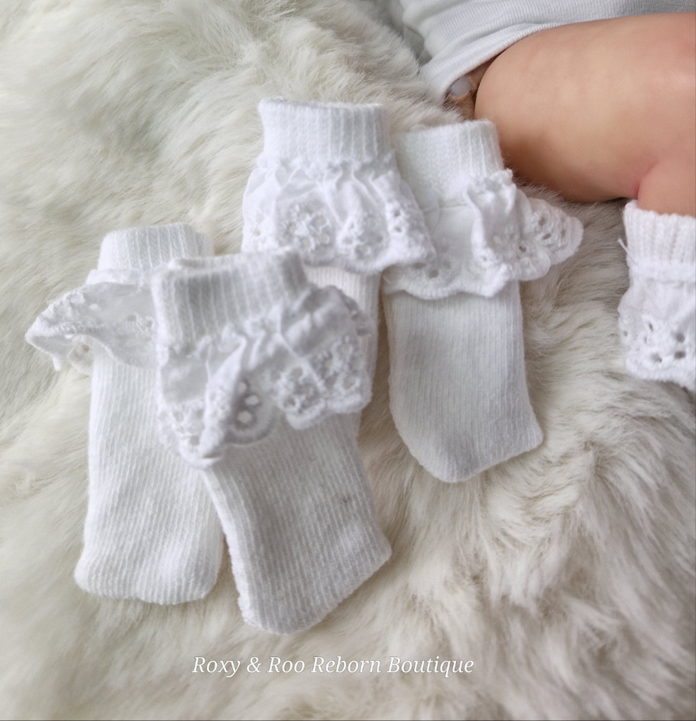 12inch broderie anglaise ankle socks