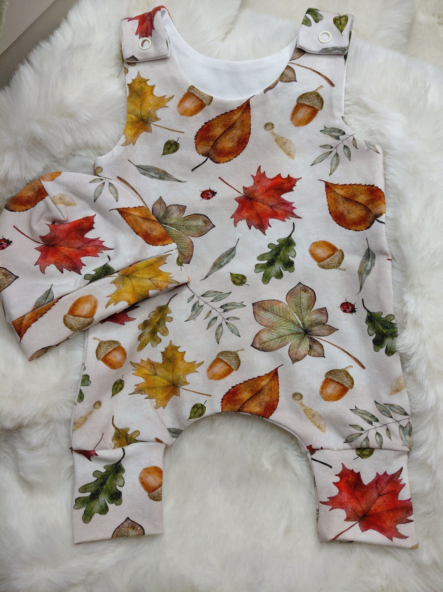 18-19inch Autumn Leaves Preemie Hareem Romper and hat