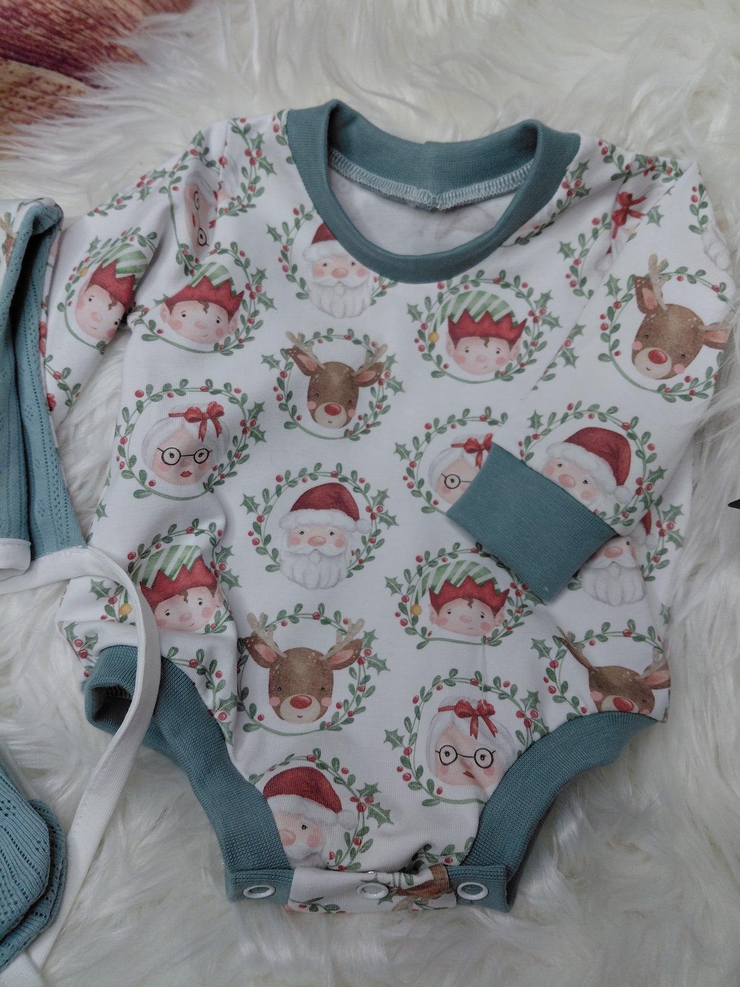 20-21inch Newborn Sweater Romper set.