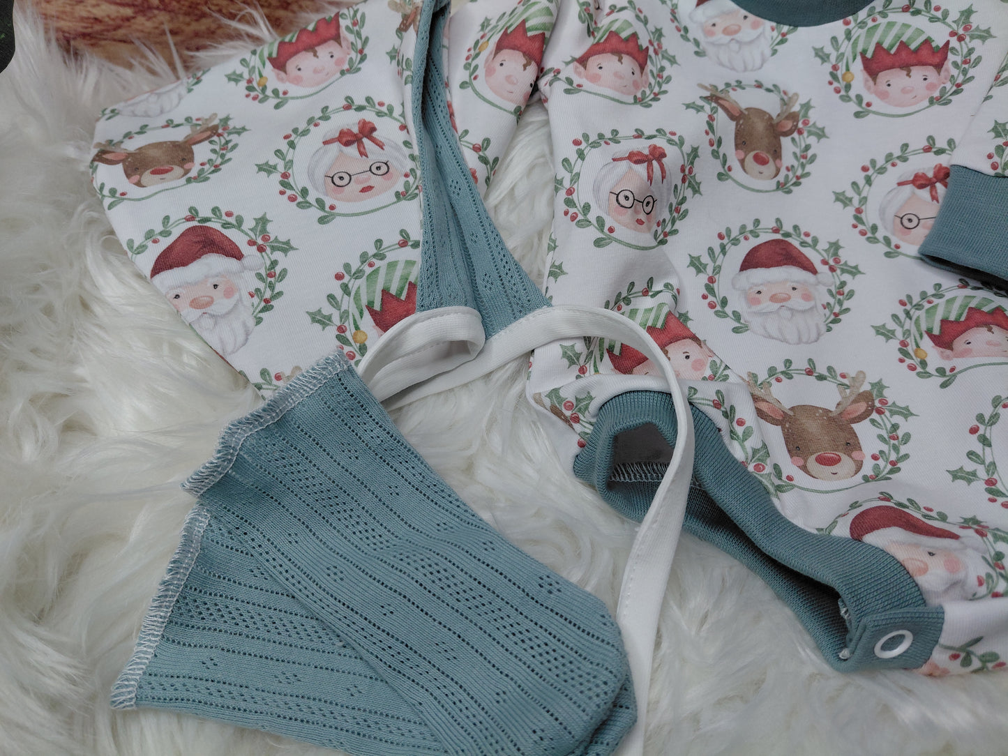 20-21inch Newborn Sweater Romper set.