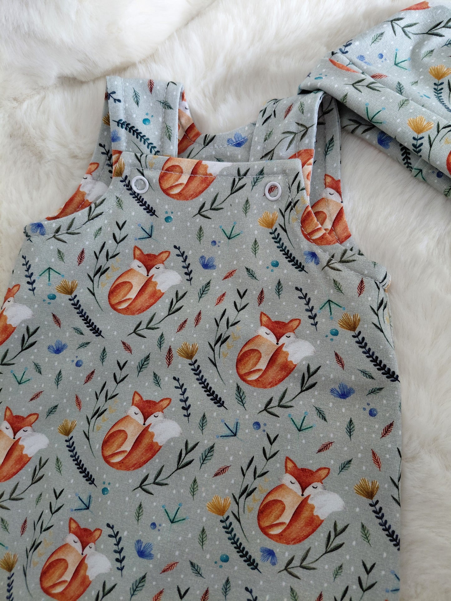 17inch Dungarees & Beanie