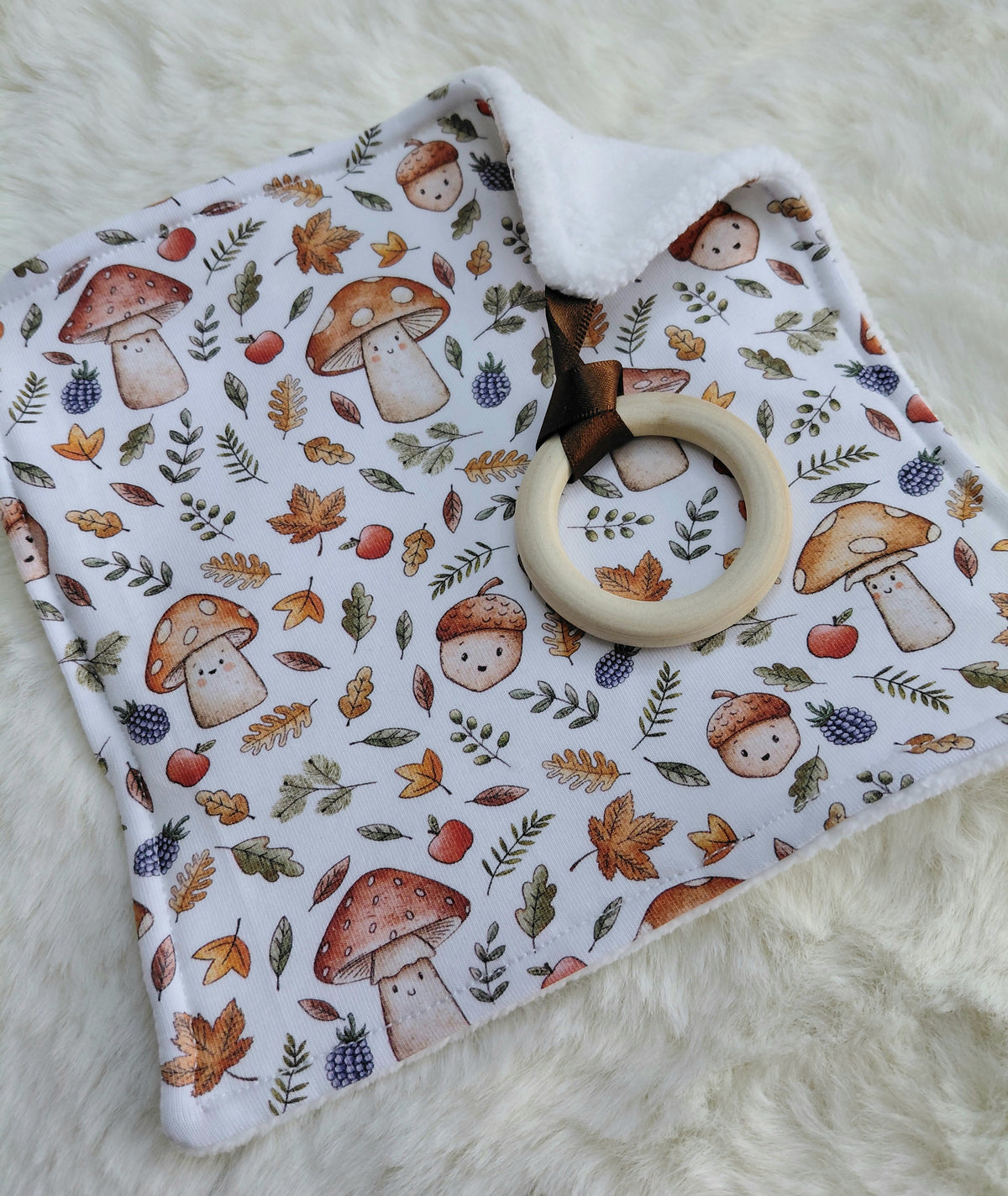 Happy mushrooms Medium Lovey