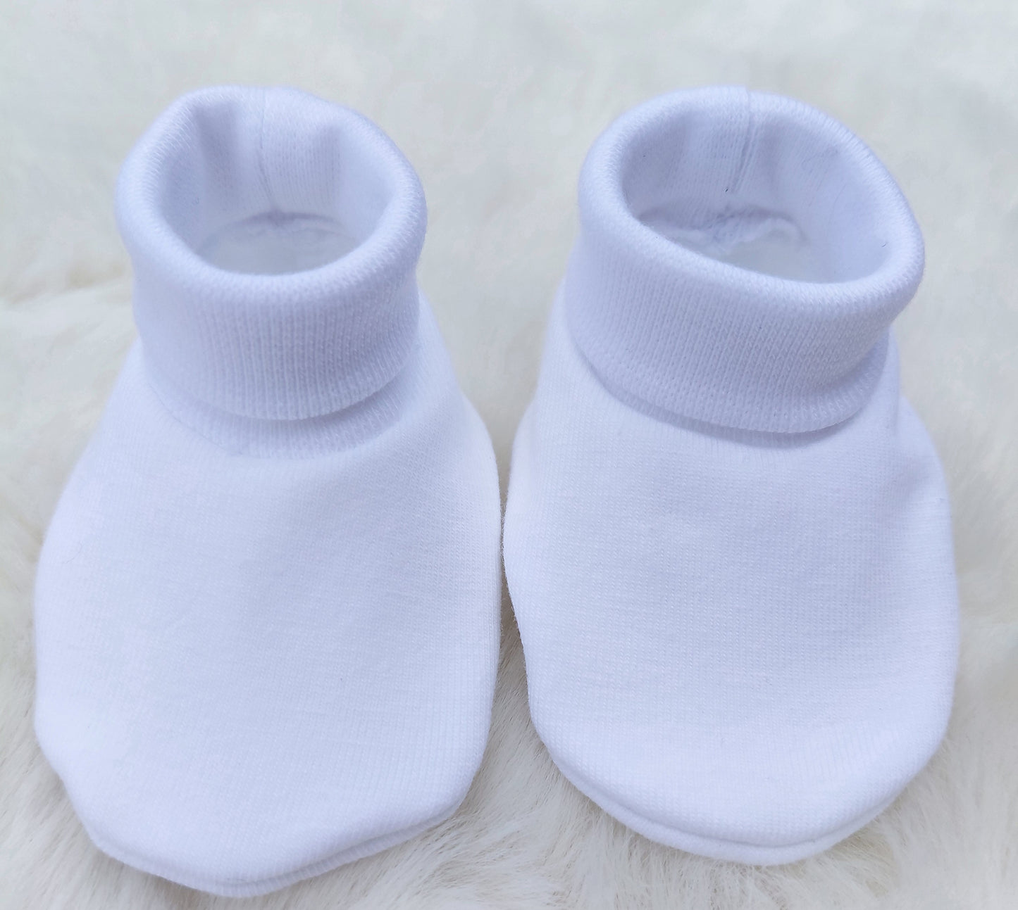16-17inch pure white pod shoes