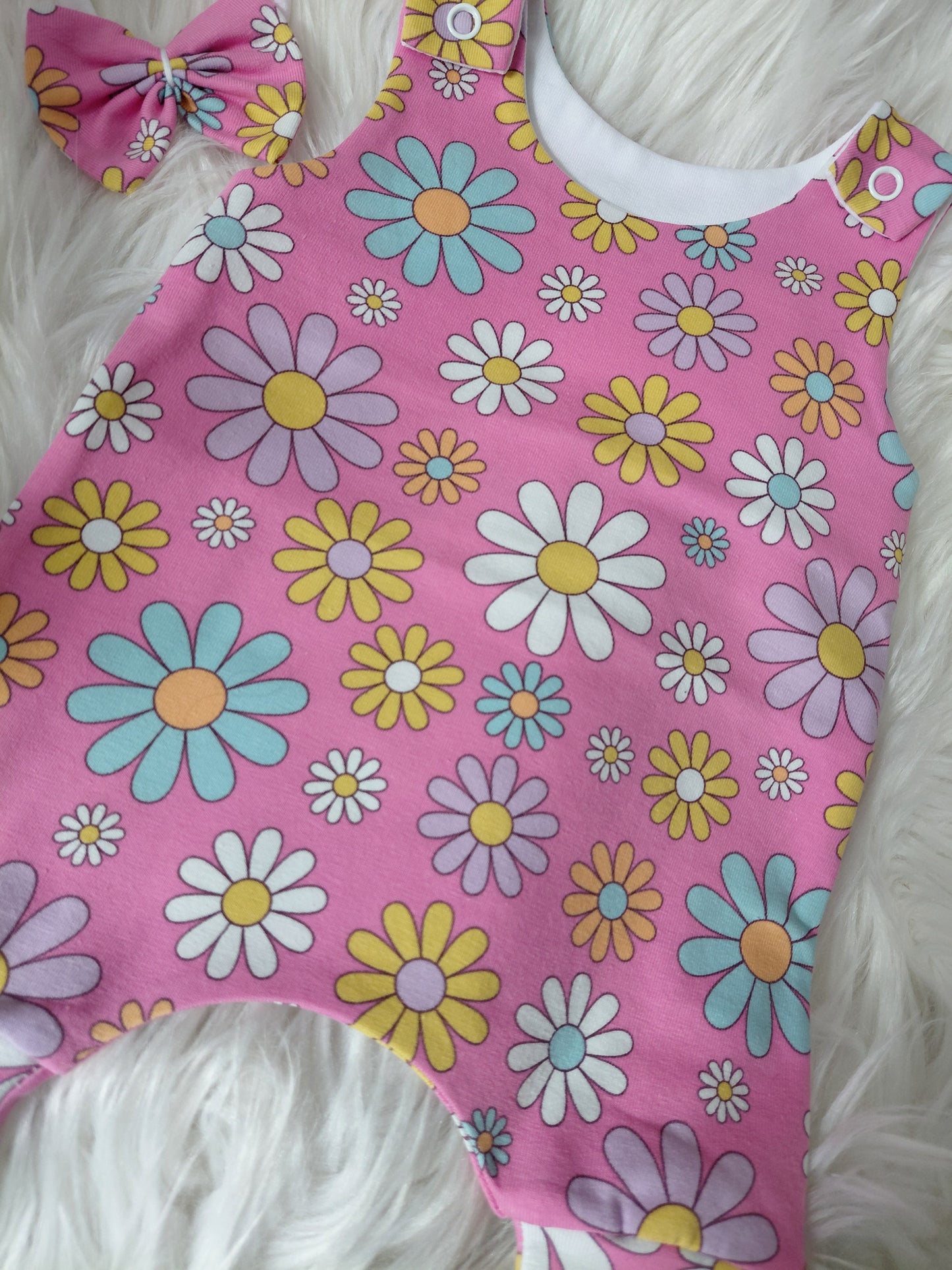16-17inch Pink Daisies romper and hairbow