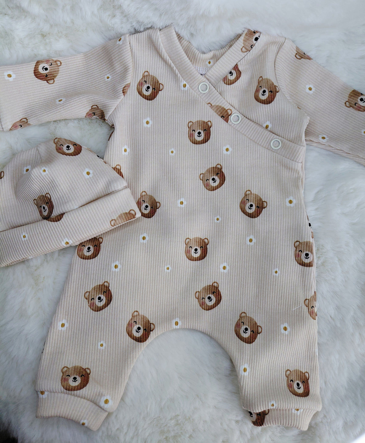 16-17inch Teddy & flowers Crossover sleepsuit & hat