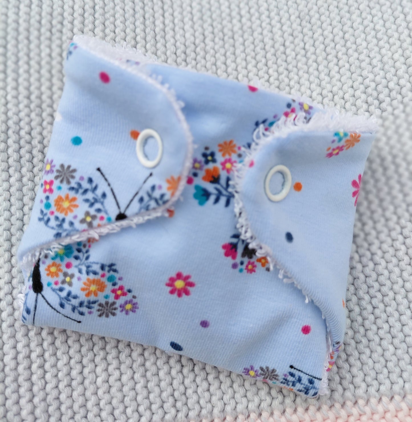 10-11inch floral nappy