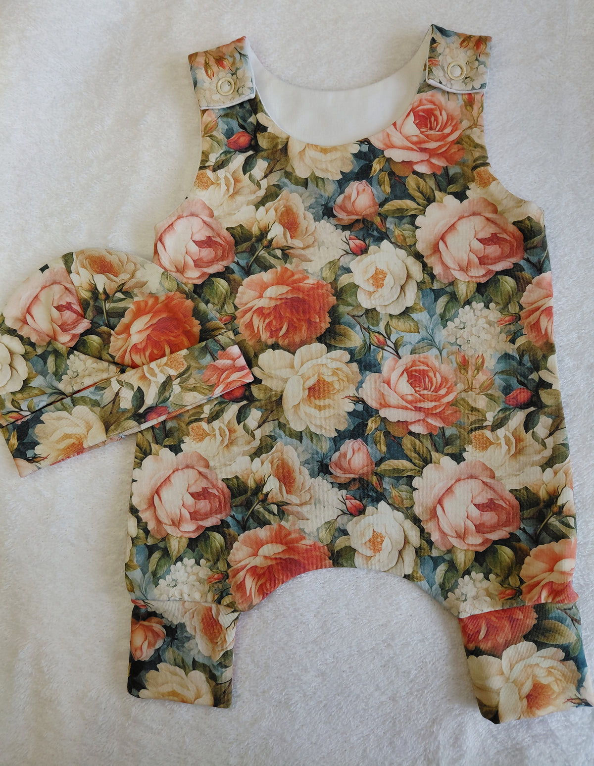 16-17 inch vintage roses Hareem Romper & beanie