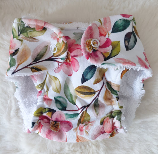 Luxury floral nappy - Medium 16-17inch