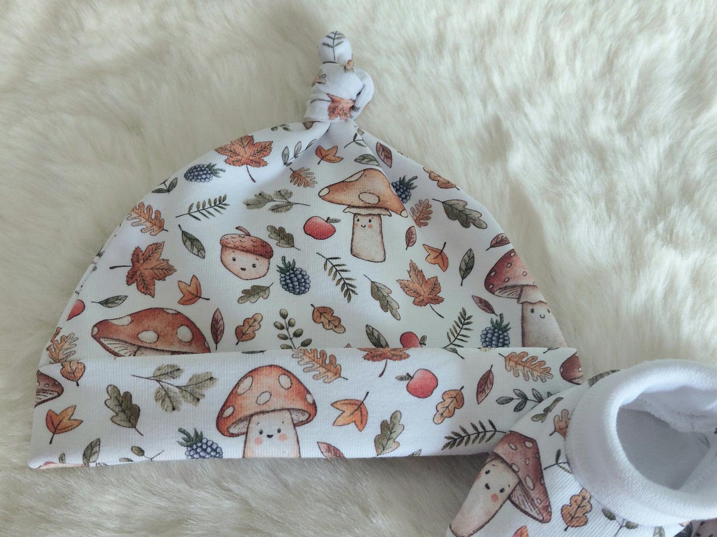 16-17inch pod shoes & beanie