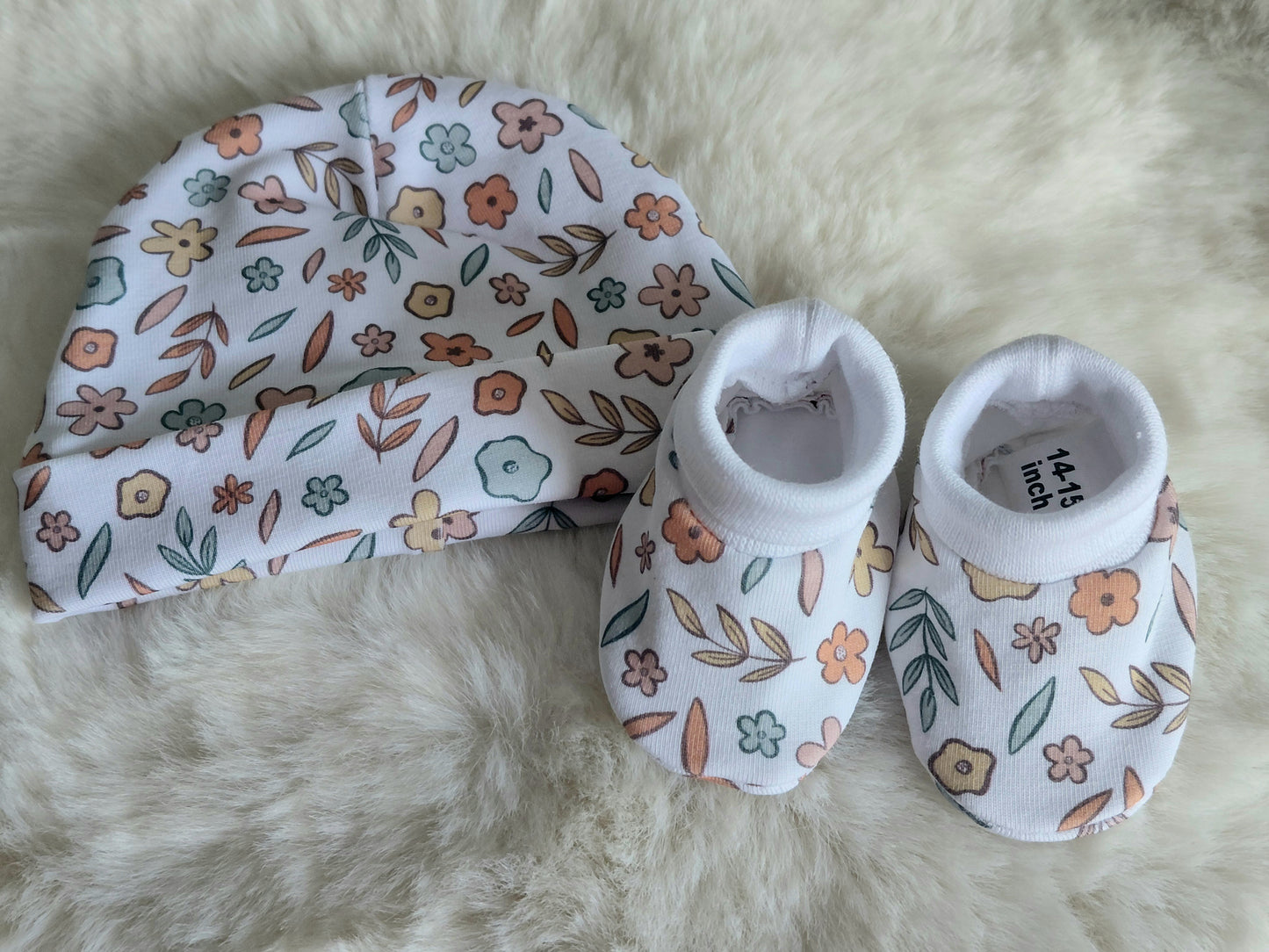 14-15inch pod shoes & beanie