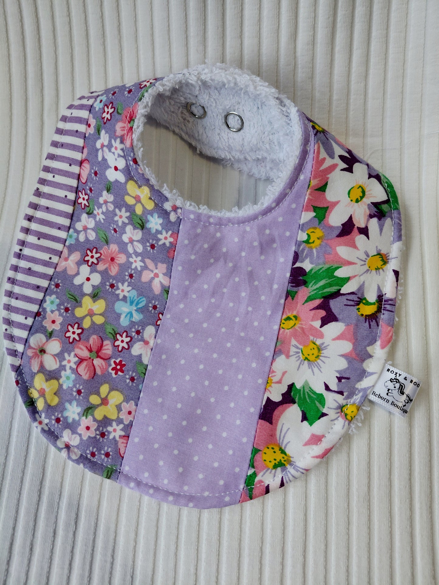 Round bib Preemie/Newborn
