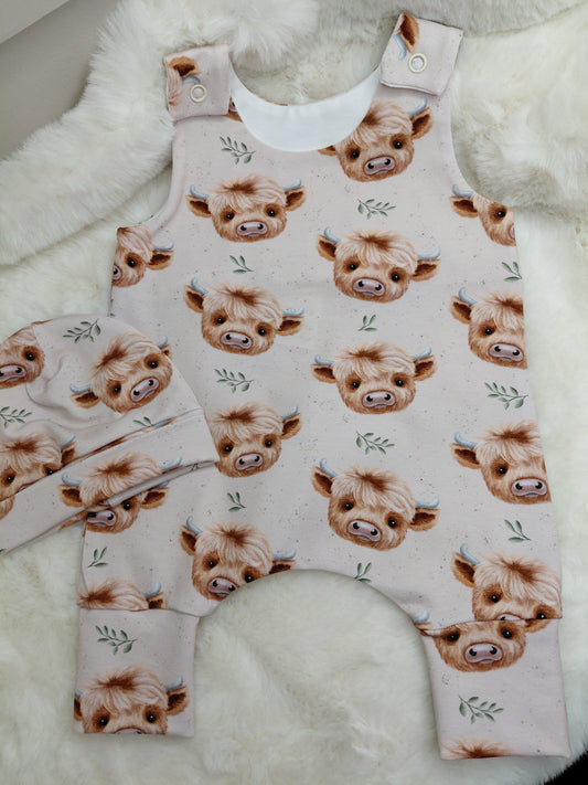 18-19inch Highland cows Preemie Hareem Romper and hat