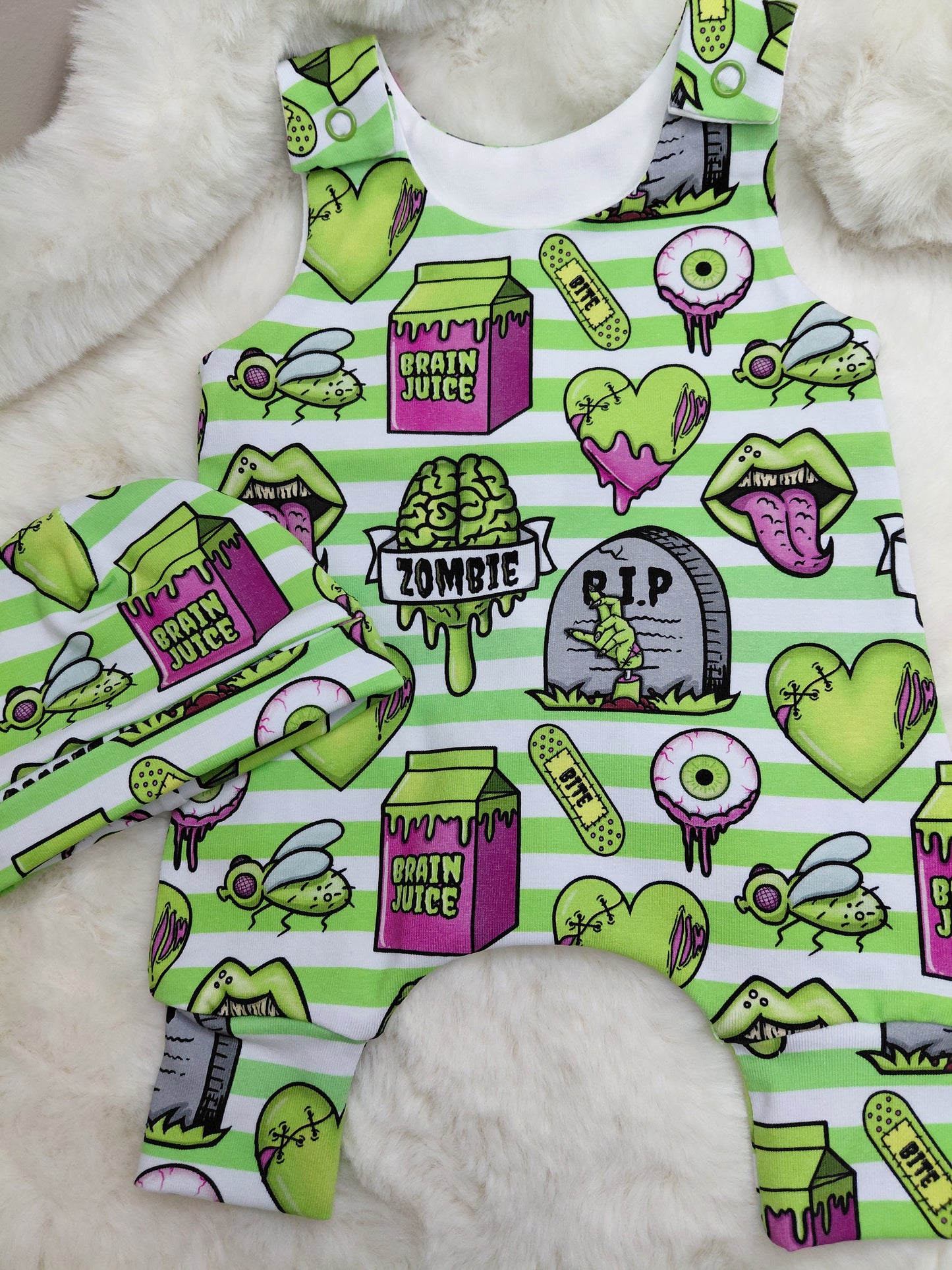 16-17 inch Zombie juice Hareem Romper & beanie