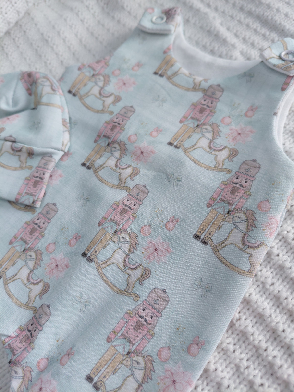 12-13inch hareem Romper & hat set
